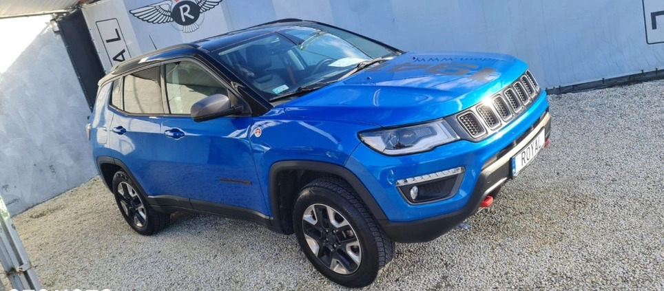 Jeep Compass cena 78900 przebieg: 99500, rok produkcji 2018 z Kępno małe 562